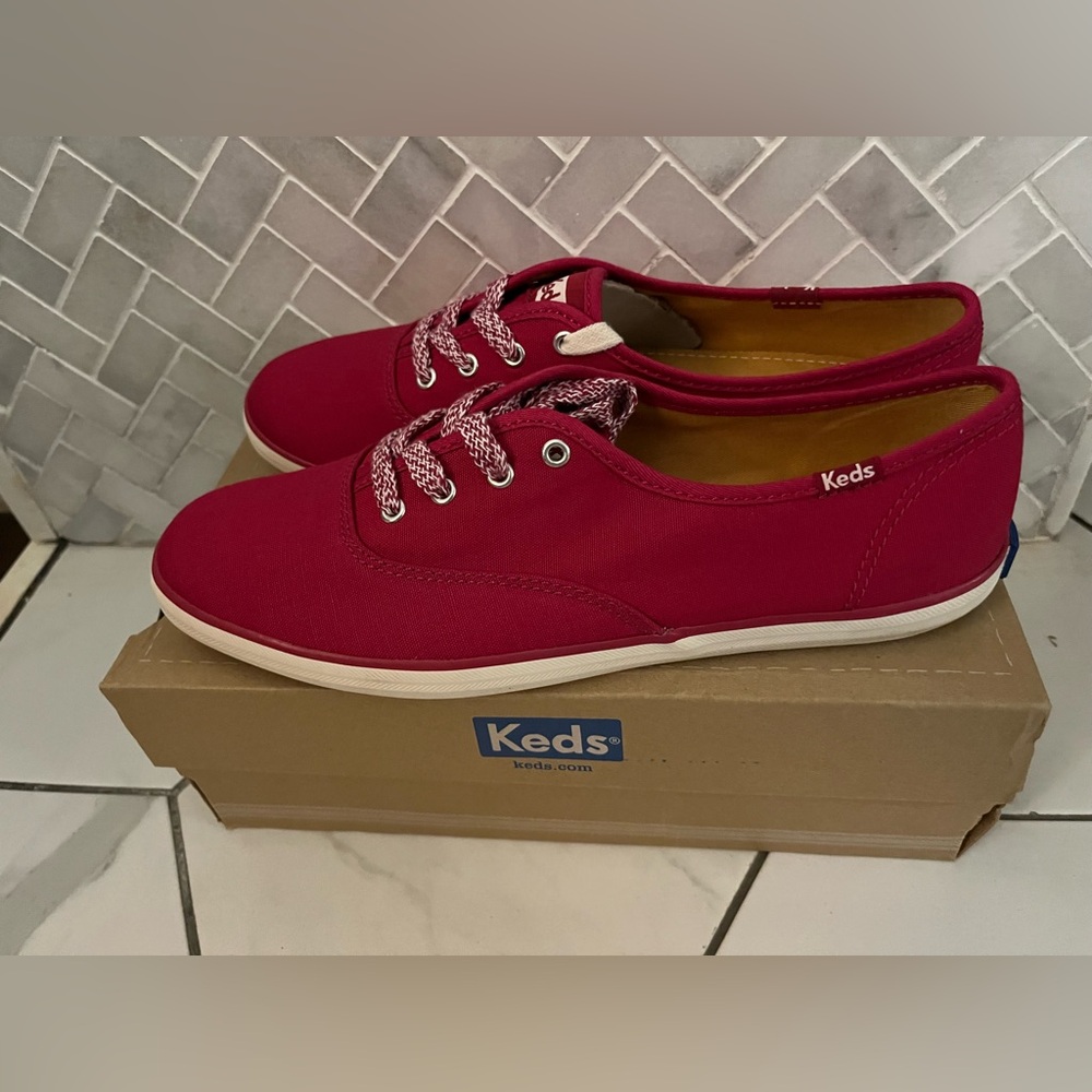 Keds Cherry Red Sneakers - Picture 2 of 6